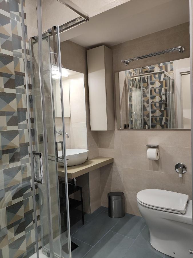 Апартаменты Plaza Mini House Неаполь Экстерьер фото